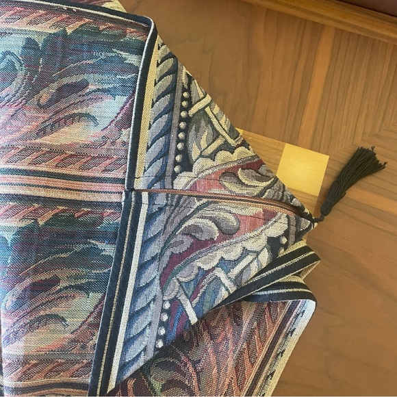 Woven Tapestry Acanthus Leaf Motif Table Runner with Tassels 70 x 14 Inches - Picture 12 of 13